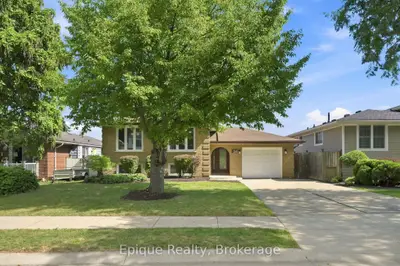 24 Brae Crest Drive, Hamilton, On L8g 3a6