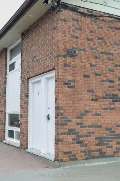 84 Mary Street W 1, Kawartha Lakes, On K9v 5g3