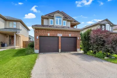 1726 Ennismore Crescent, London North, On N6g 5m9