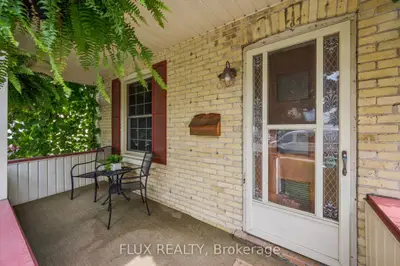 153 Hewat Street, Cambridge, On N3h 4h2