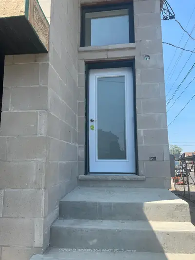 Condo Apartment in Kitchener