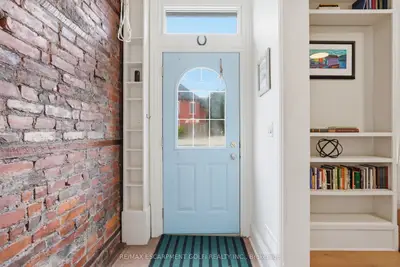 356 Hughson Street, Hamilton, On L8l 4n1
