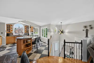 139 Castle Glen Crescent, Kanata, On K2l 4g9