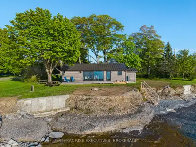 682 Salmon Point Road, Prince Edward County, On K0k 1p0