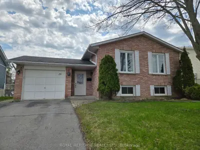 Detached in Quinte West