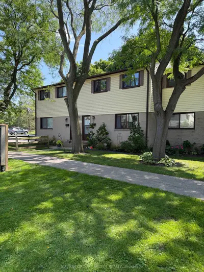 825 Dundalk Drive 26, London South, On N6c 3v6