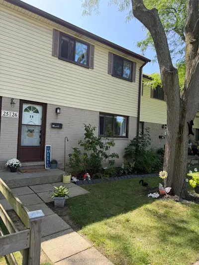 825 Dundalk Drive 26, London South, On N6c 3v6