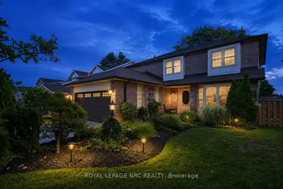 26 Strada Boulevard, St. Catharines, On L2s 3l8
