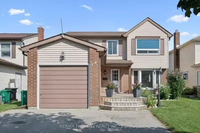 54 Royal Orchard Place, Kitchener, On N2n 1z6