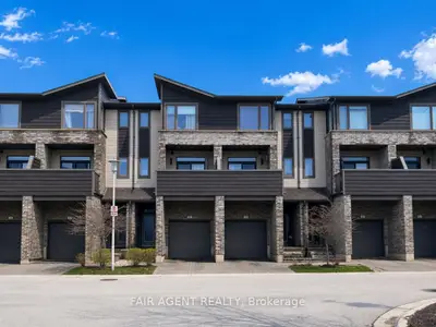 1960 Dalmagarry Road 228, London North, On N6g 0t8