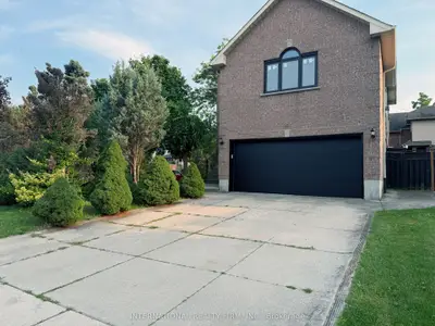 43 Falconridge Drive, Hamilton, On L9b 2p3
