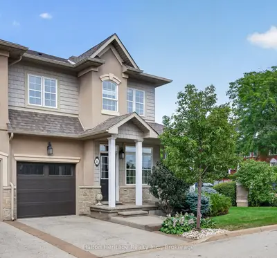 31 Sunvale Place 8, Hamilton, On L8e 4z6