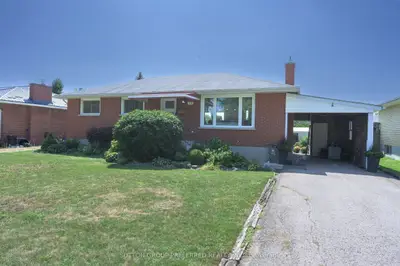 1510 Perth Avenue, London East, On N5v 2m5