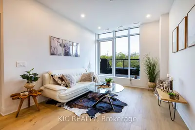 99 Louisa Street 302, Kawartha Lakes, On K0m 1n0