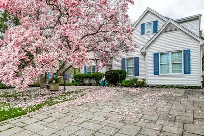330 Gate Street, Niagara-on-the-lake, On L0s 1j0