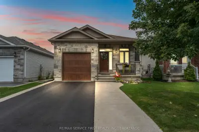 Detached in Kingston