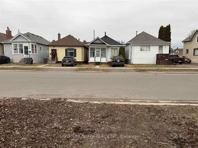 520 Brodie Street N, Thunder Bay, On P7c 3t6