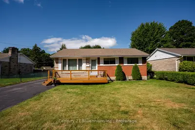 148 7th Avenue E, Owen Sound, On N4k 2w7