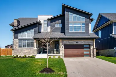 163 Springside Crescent, Blue Mountains, On L9y 5l3