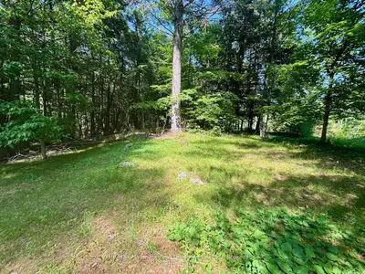 2495 Flinton Road, Addington Highlands, On K0h 1p0