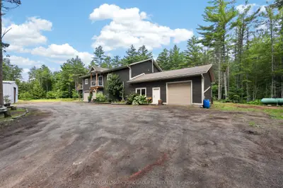 2285 Southwood Road, Gravenhurst, On P0e 1g0