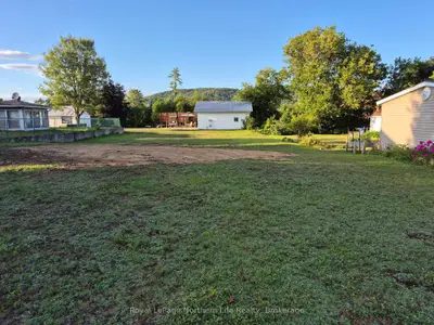 383 PARK Street, Mattawa, ON P0H 1V0