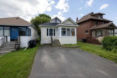 521 Vickers Street S, Thunder Bay, On P7e 1k1