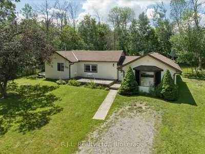 476 Causeway View Road S, Selwyn, On K0l 1t0