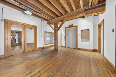 172 Main Street 403, Prince Edward County, On K0k 2t0