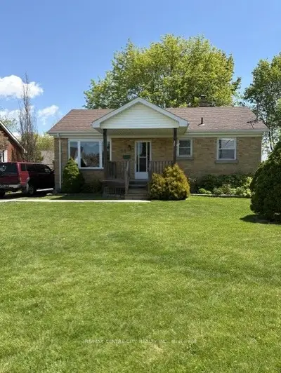 28 Dieppe Drive, St. Thomas, On N5r 4g7