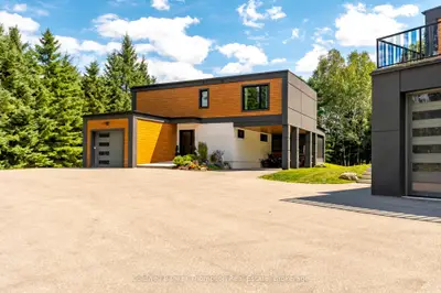 649 Skyhills Road, Huntsville, On P1h 2n5