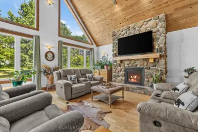 184 Golf Course Road, Quinte West, On K0k 3e0