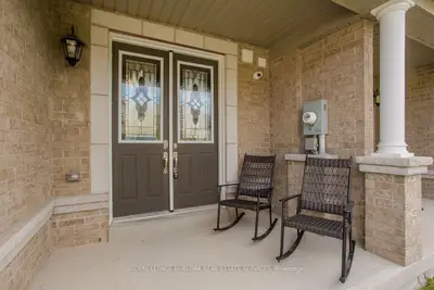 11 Cooley Grove, Hamilton, On L9k 0j7