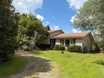 658 Kitley Line 2 Line, Elizabethtown-kitley, On K0g 1g0