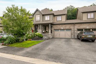 12 Spalding Crescent, Huntsville, On P1h 1c9