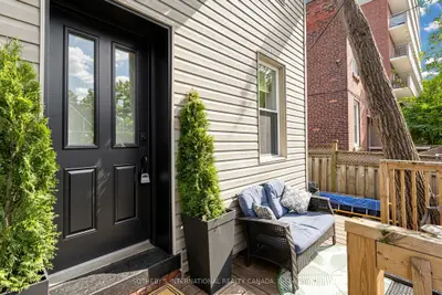24 Patrick Street, Hamilton, On L8n 1z5