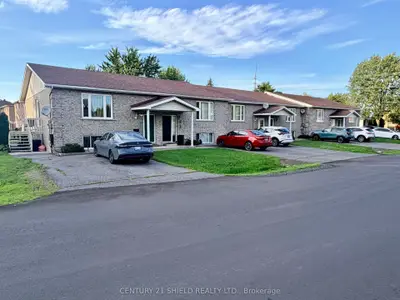 19 Simcoe Street, South Stormont, On K0c 1p0