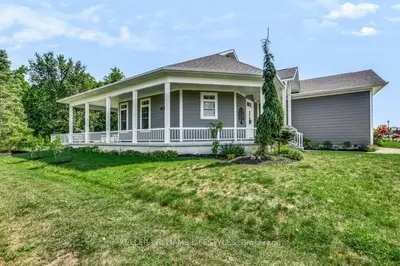 51 Deerfield Road, Lambton Shores, On N0m 1t0