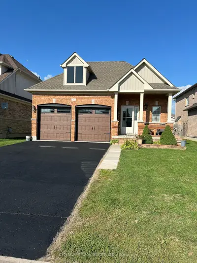 4 POWER Court, Kawartha Lakes, ON K9V 0C6