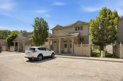 1941 Ottawa Street S D11, Kitchener, On N2e 0c2