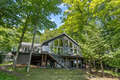 Detached in Minden Hills