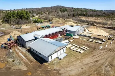 8687 Highway 511, Lanark Highlands, On K0g 1k0