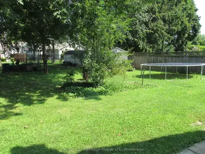 3 Melba Road, St. Catharines, On L2m 4p5