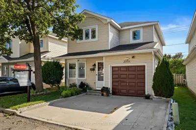 3004 Victoria Heights Crescent, Blossom Park - Airport And Area, On K1t 3m7