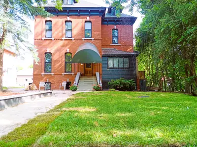 460 Wilbrod Street, Lower Town - Sandy Hill, On K1n 6m8
