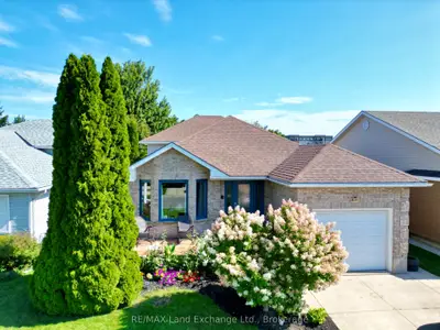 Detached in Saugeen Shores