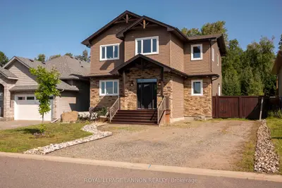 145 Dogwood Crescent, Thunder Bay, On P7g 2n9