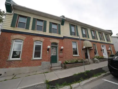 375a Queen Street, Peterborough, On K9h 3j7