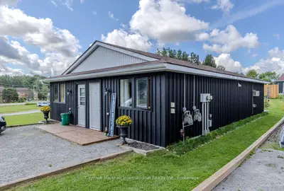 156/158 Park Road, Bracebridge, On P1l 1h8
