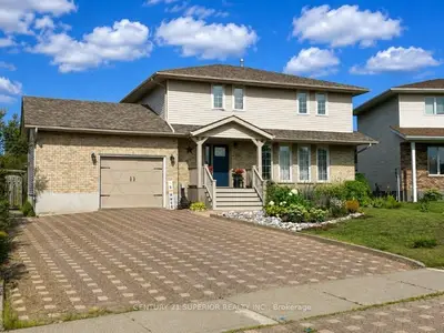 108 Flamingo Drive, Thunder Bay, On P7b 6k1